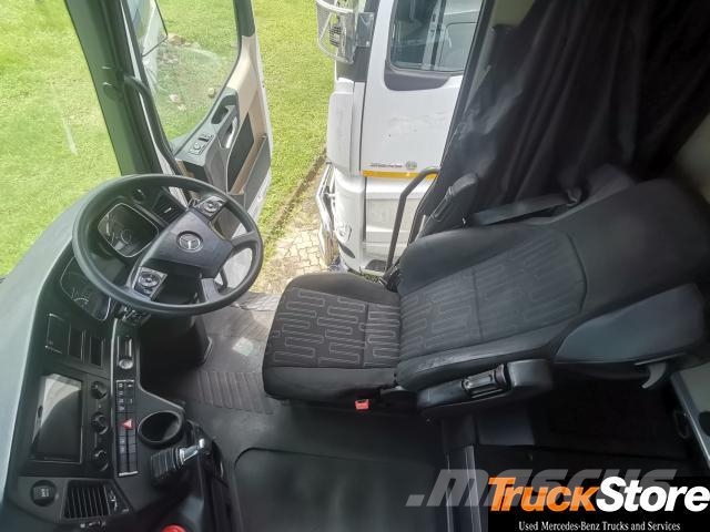 Fuso Actros ACTROS 2652LS/33 STD Τράκτορες
