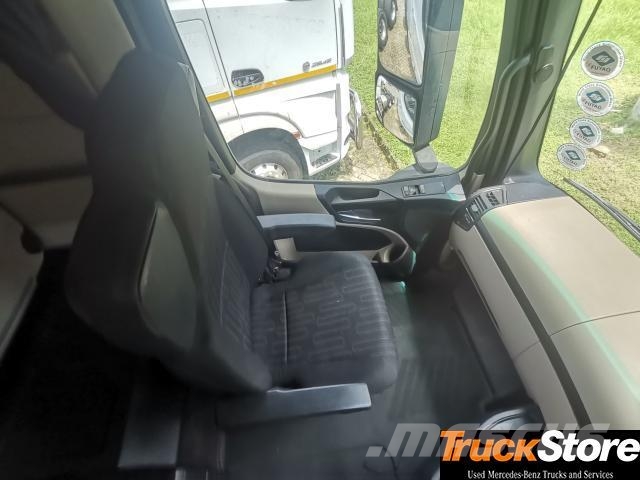 Fuso Actros ACTROS 2652LS/33 STD Τράκτορες