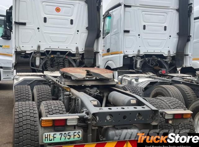Fuso Actros ACTROS 2652LS/33 STD Τράκτορες