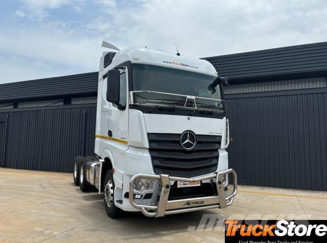 Fuso Actros ACTROS 2652LS/33 STD Τράκτορες