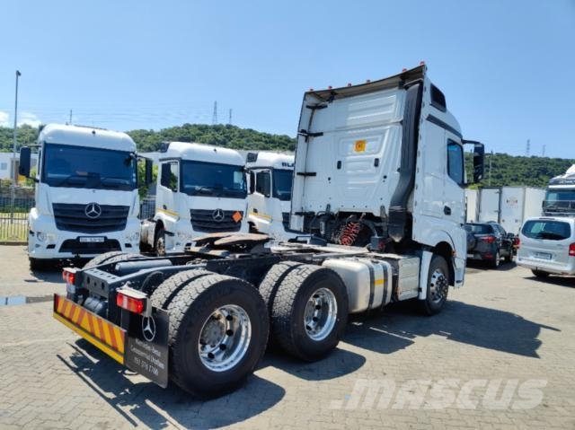 Fuso Actros ACTROS 2652LS/33 STD Τράκτορες