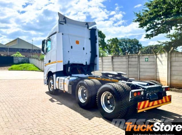 Fuso Actros ACTROS 2652LS/33 STD Τράκτορες