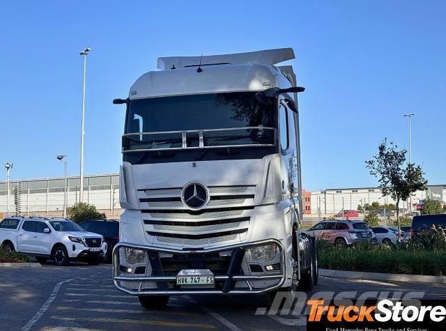 Fuso Actros ACTROS 2652LS/33 RE Τράκτορες