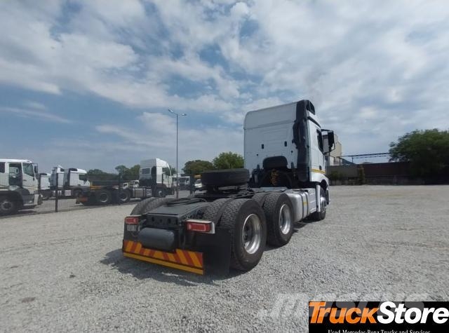 Fuso Actros ACTROS 2652LS/33PURE Τράκτορες