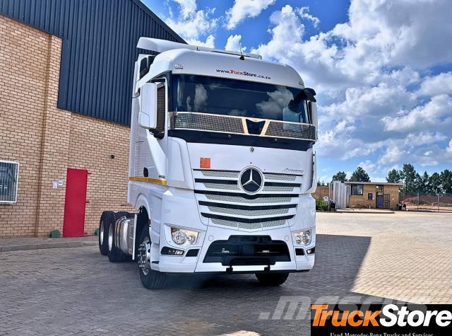Fuso Actros ACTROS 2652LS/33 STD Τράκτορες