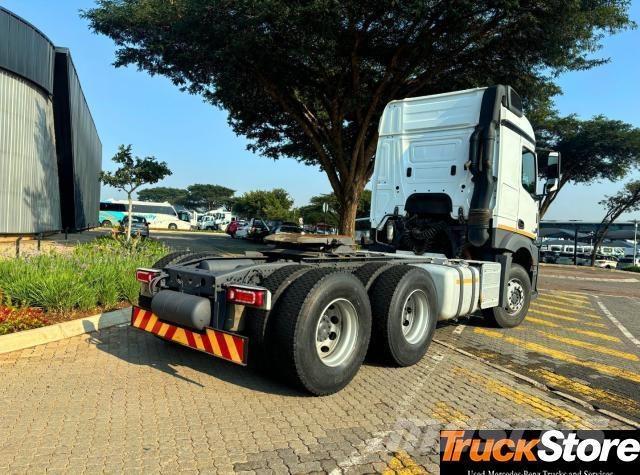 Fuso Actros ACTROS 2652LS/33PURE Τράκτορες