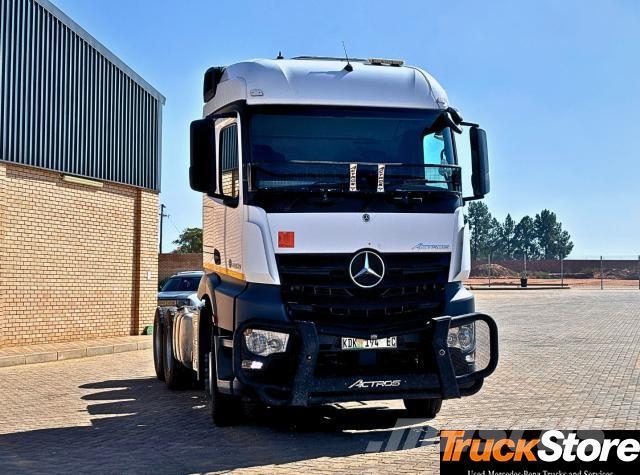 Fuso Actros ACTROS 2652LS/33PURE Cabezas tractoras