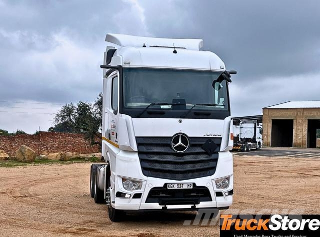 Fuso ACTROS2645LS/33 E3RE Τράκτορες