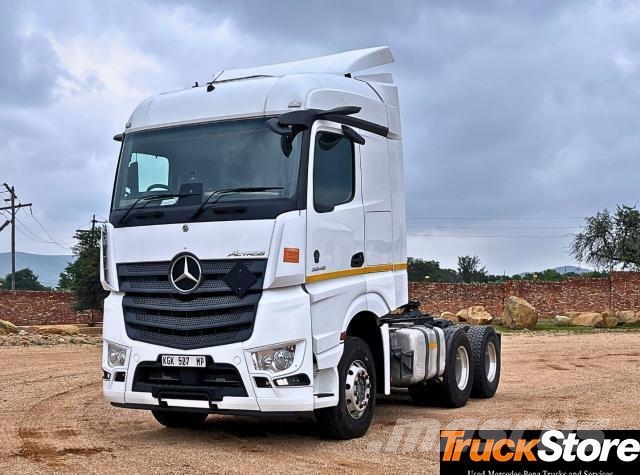 Fuso ACTROS2645LS/33 E3RE Τράκτορες