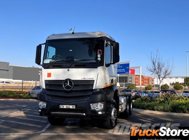 Fuso Canter ACTROS 2845S/33 曳引機組件