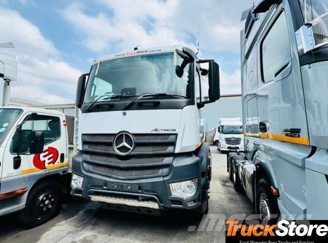 Fuso Canter ACTROS 3352S/33 曳引機組件