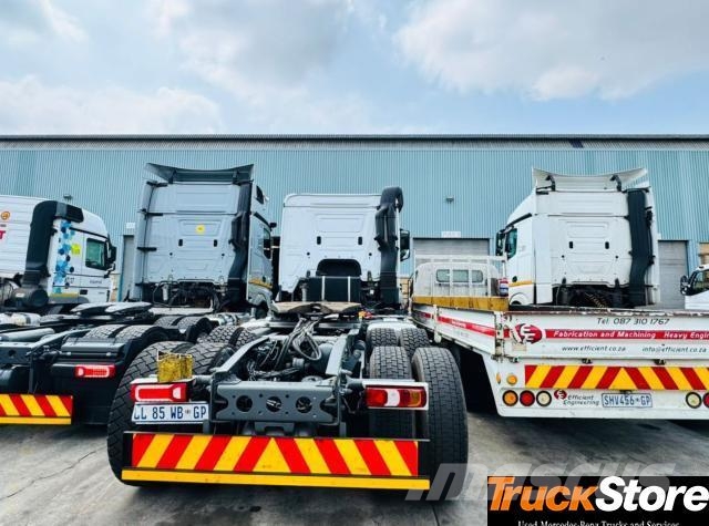 Fuso Canter ACTROS 3352S/33 曳引機組件