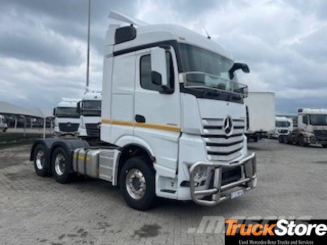 Mercedes-Benz Actros ACTROS 3358LS/33 LS Тягачі