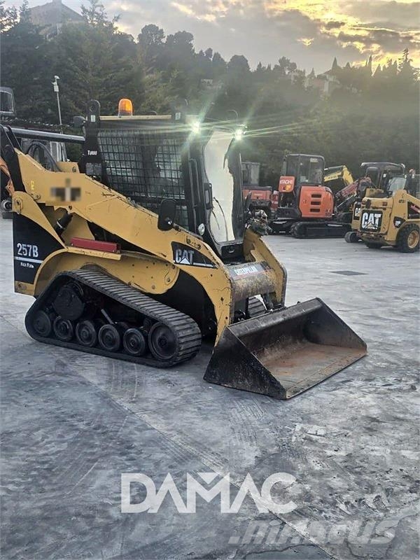 CAT 257B Skid steer loderler