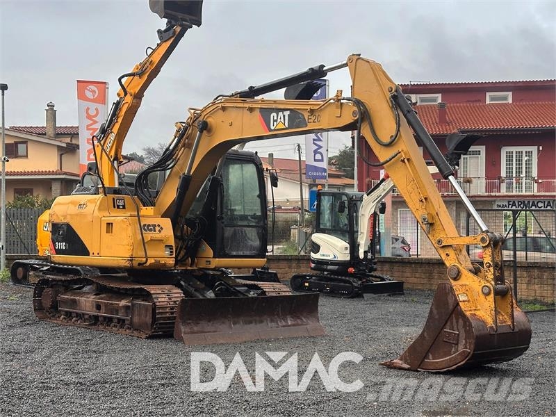CAT 311CU حفارات زحافة