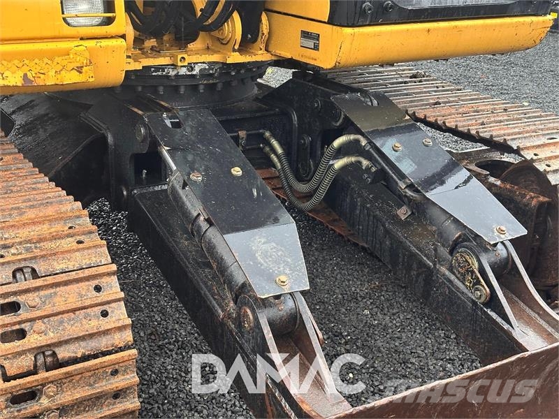 CAT 311CU حفارات زحافة