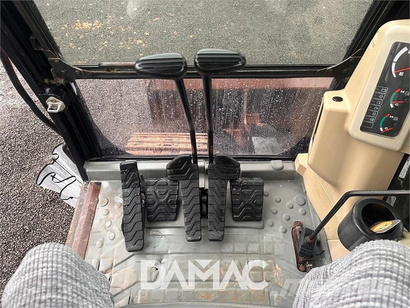 CAT 311CU Гусеничні екскаватори
