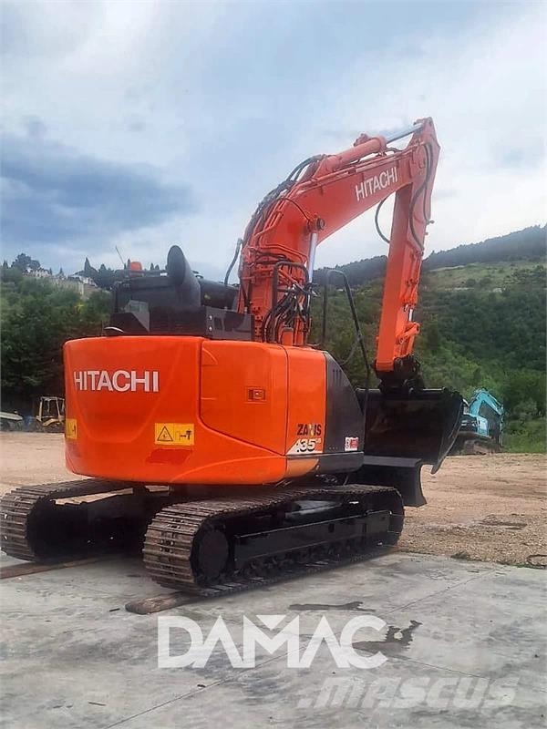 Hitachi ZX135US Escavatori cingolati