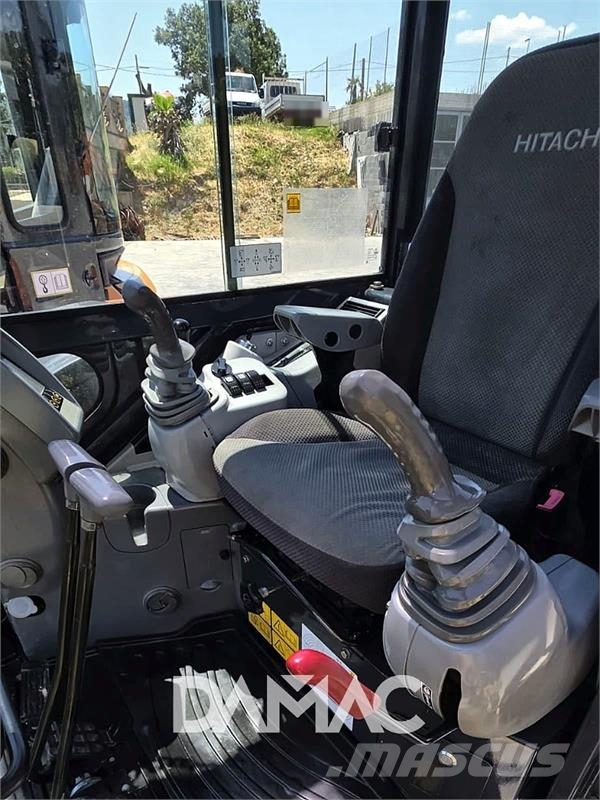 Hitachi ZX55U Mini ekskavatori < 7 t
