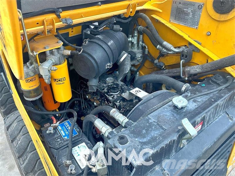 JCB 170HF Chargeuse compacte