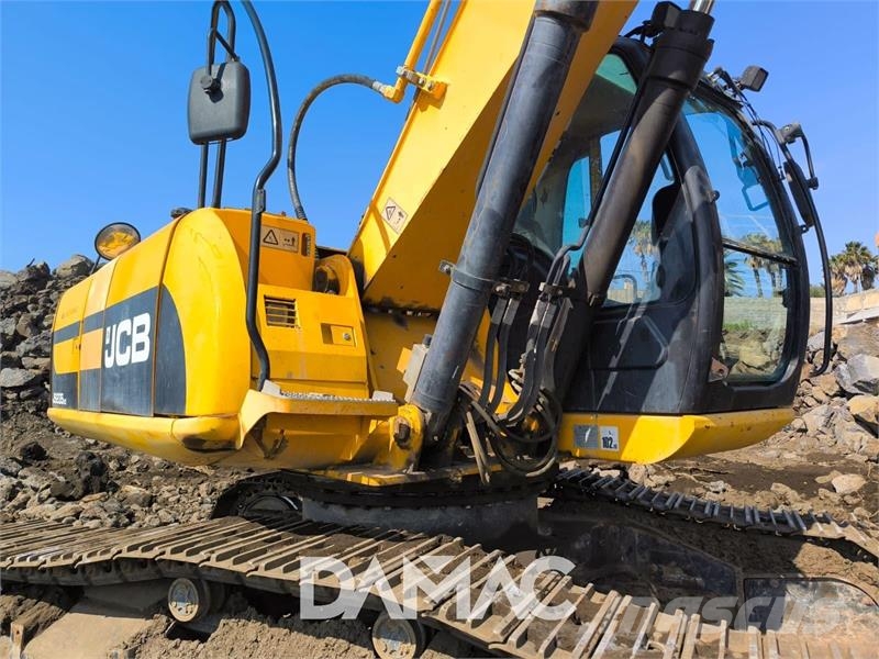 JCB JS235HD Гусеничные экскаваторы