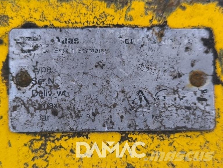 JCB JS235HD Гусеничные экскаваторы