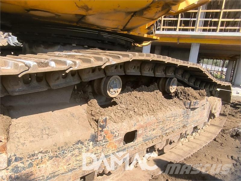 JCB JS235HD Гусеничные экскаваторы