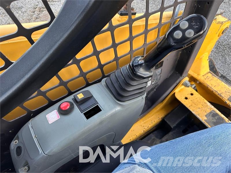 Komatsu CK20 Мини товарачи