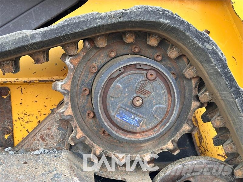 Komatsu CK20 Skid steer loderler