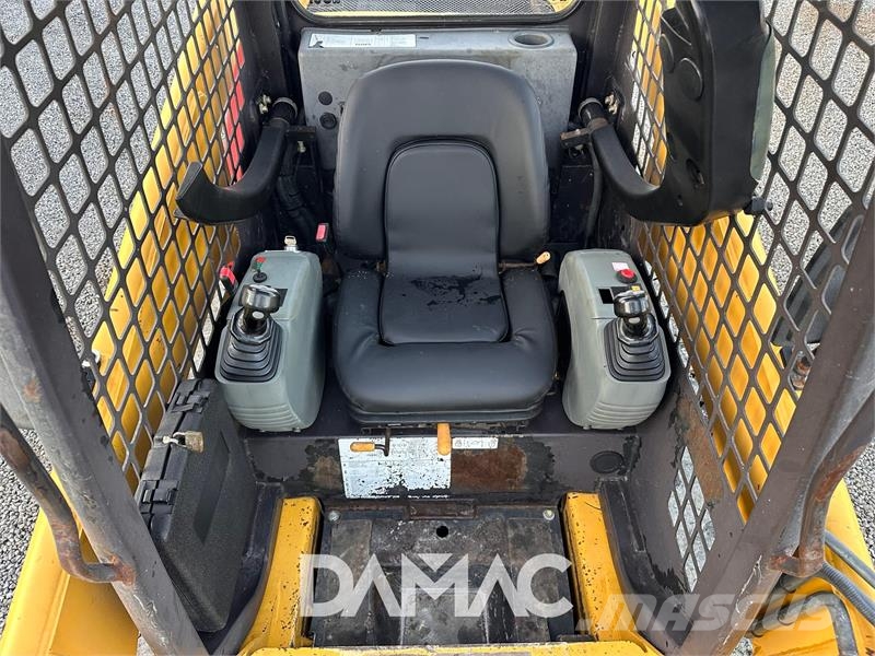 Komatsu CK20 Мини товарачи