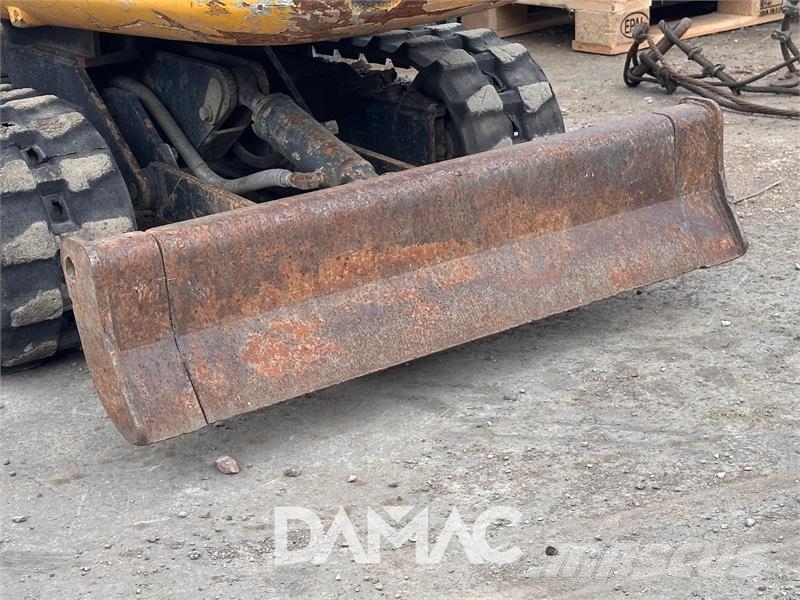 Komatsu PC09 Miniescavatori