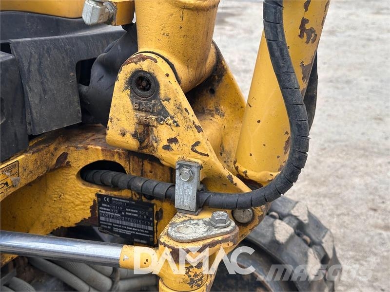 Komatsu PC09 Miniescavatori