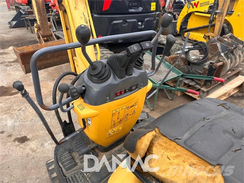 Komatsu PC09 Miniescavatori
