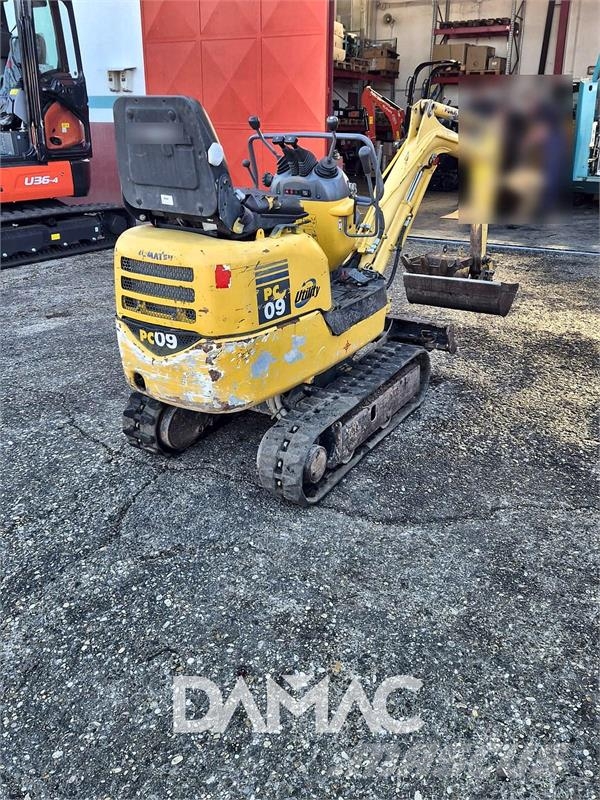 Komatsu PC09 Міні-екскаватори < 7т