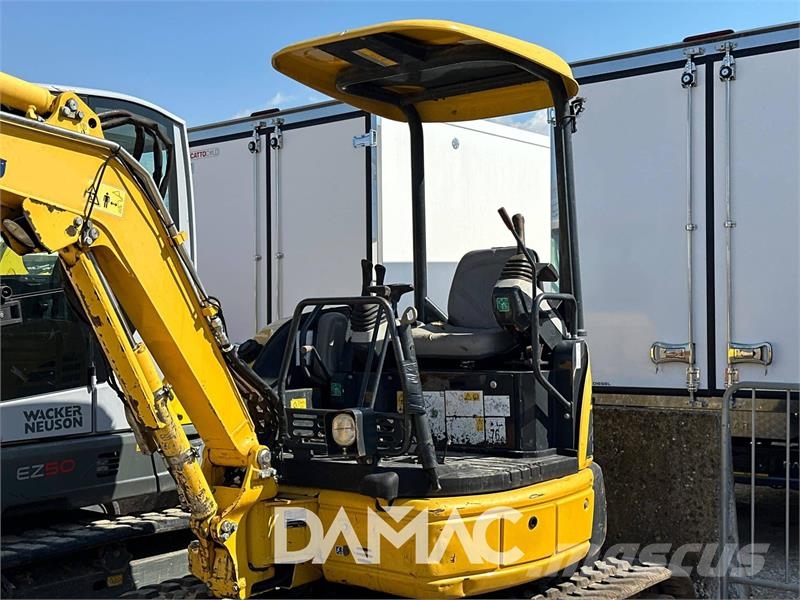 Komatsu PC26MR-3 Mini kotrók < 7t