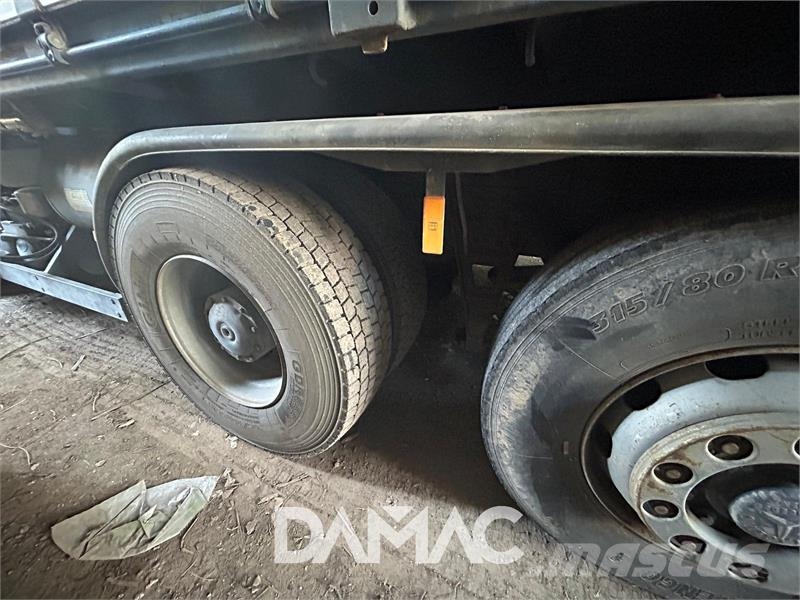 Mercedes-Benz ACTROS 1831 Lastbiler med tip