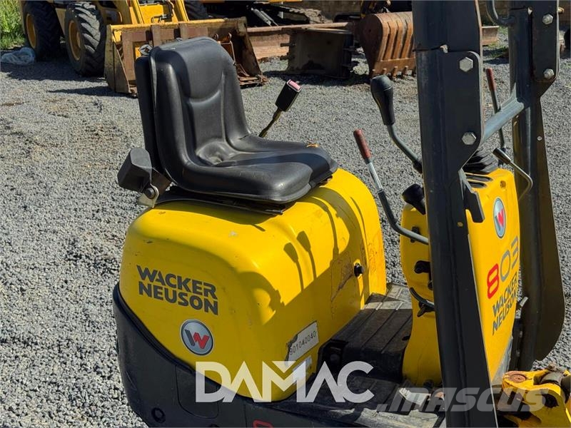 Wacker Neuson 803 Mini ekskavatörler, 7 tona dek