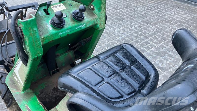 Avant Staldkat LS60 Avant Staldkat LS60 Mini nakladalci