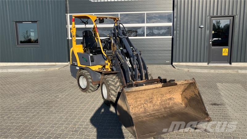 Eurotrac W11 Eurotrac W11 2200 timer Mini utovarivači