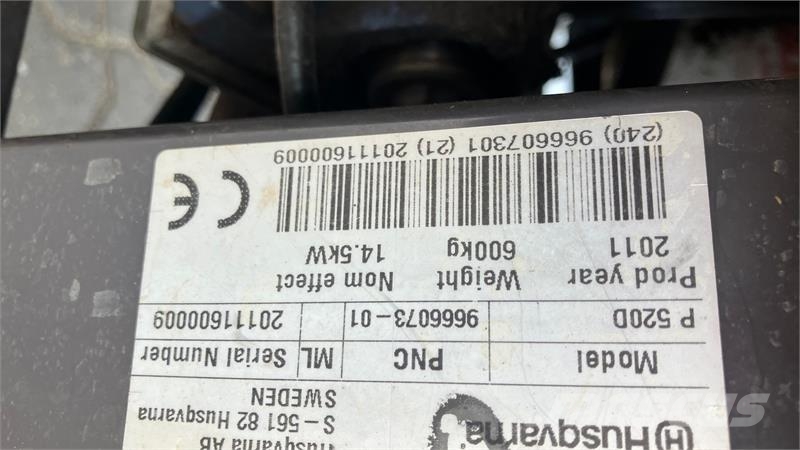 Husqvarna P 520D Husqwarna P520D 4WD Servo ركوب الحشائش