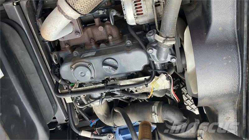 Husqvarna P 520D Husqwarna P520D 4WD Servo ركوب الحشائش