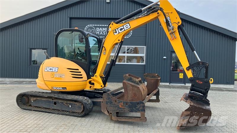 JCB 8055ZTS JCB 8055 ZTS med Powertilt Gravemaskiner på larvebånd
