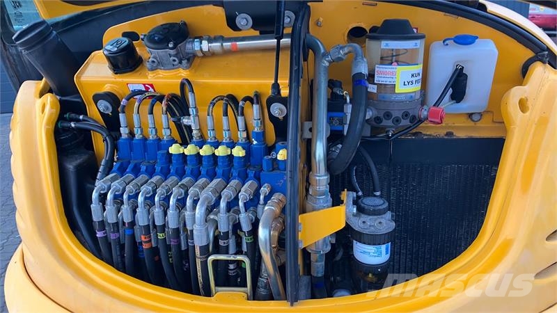 JCB 8055ZTS JCB 8055 ZTS med Powertilt Gravemaskiner på larvebånd