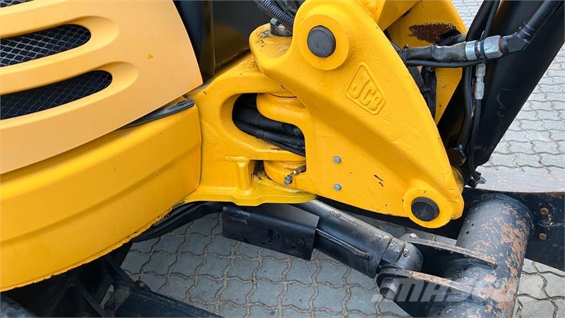 JCB 8055ZTS JCB 8055 ZTS med Powertilt Gravemaskiner på larvebånd
