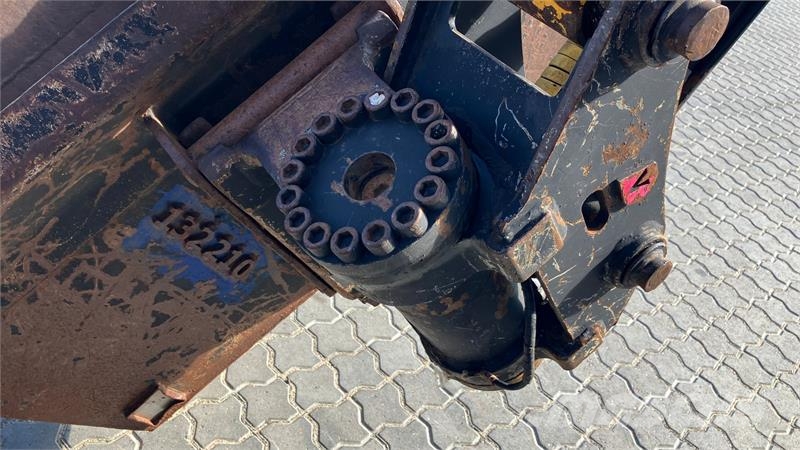 JCB 8085 ZTS JCB 8085 ZTS.med Powertilt Rupsgraafmachines