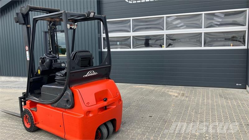 Linde E16 Linde E16 Triplex og Friløft Πετρελαιοκίνητα Κλαρκ
