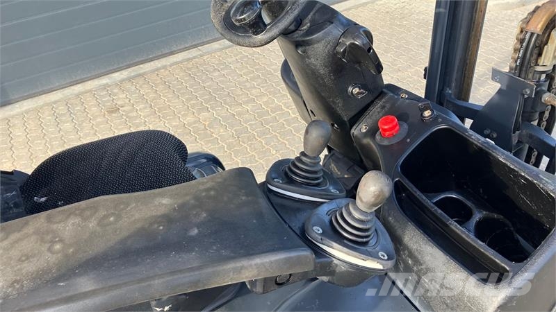 Linde E16 PH-00 Linde E16 PH-00 1600kg El Chariots diesel