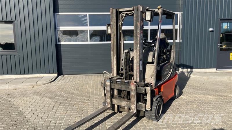 Linde E20P Linde 2 tons eltruck med godt udstyr Dizelski viličarji