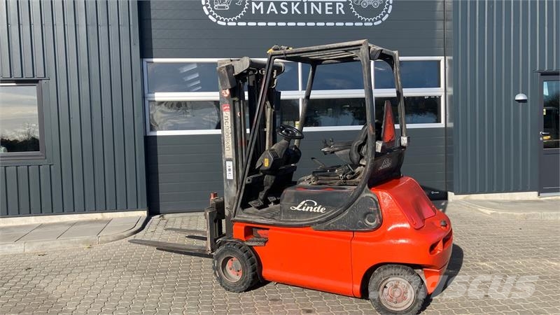 Linde E20P Linde 2 tons eltruck med godt udstyr Dizelski viličarji