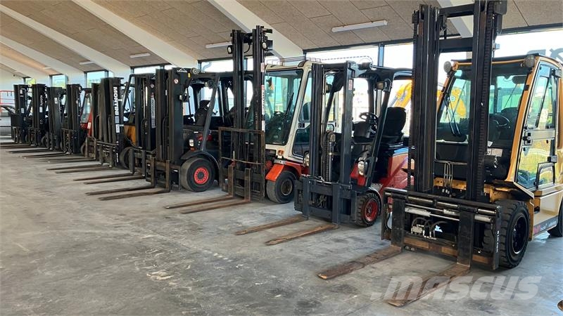 Linde E20PH-01 Linde E20PH-01 2 tons El شاحنات الديزل